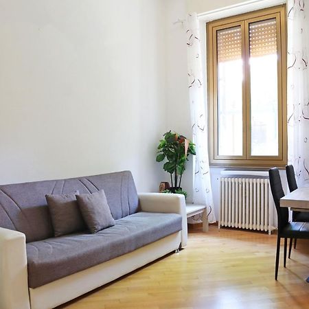 Cenisio Comfort House Милан Экстерьер фото